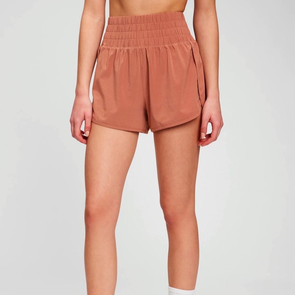 GAP Pants - Gapfit High Rise Running Shorts NWT